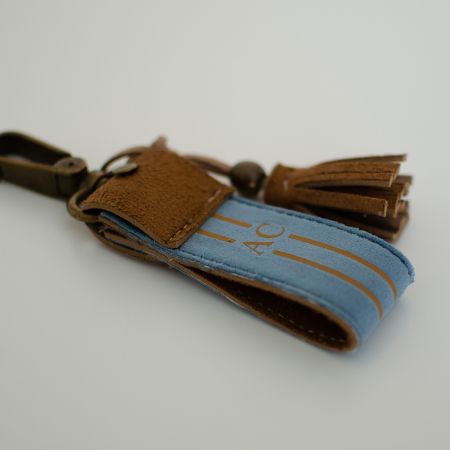 Llavero Azul Velvet